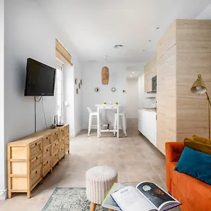 Berta Place, Centro Historico By Alohamalaga Apartment