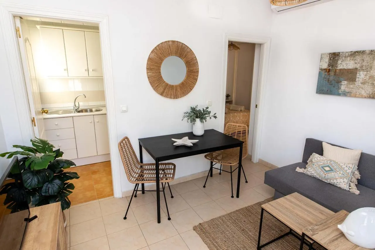 Apartamento Pedregalejo Playa Málaga 0*,